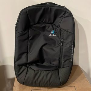 New without tags Deuter Aviant Carry On Pro 36